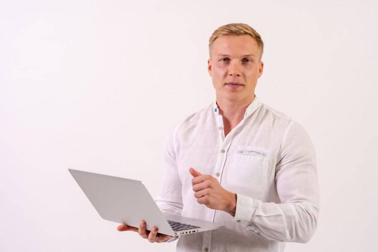 Специалист по информационным технологиям