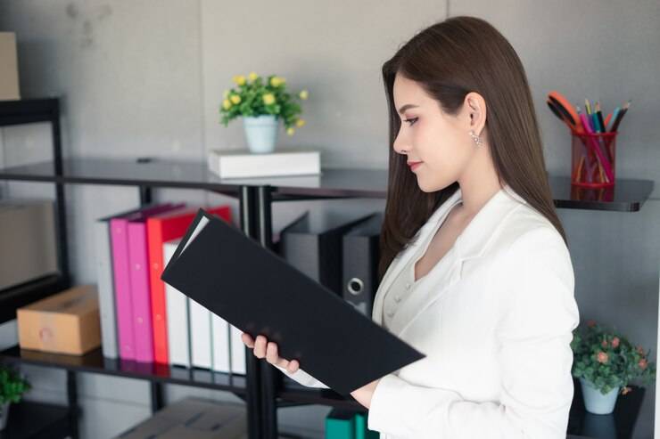 Специалист по кадровому делопроизводству